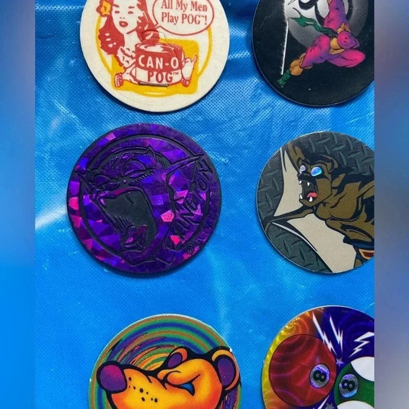 Collection of 71 Assorted  POGs + Official Case 🥏🔵⚪️🟡🟣 - Picture 14 of 16